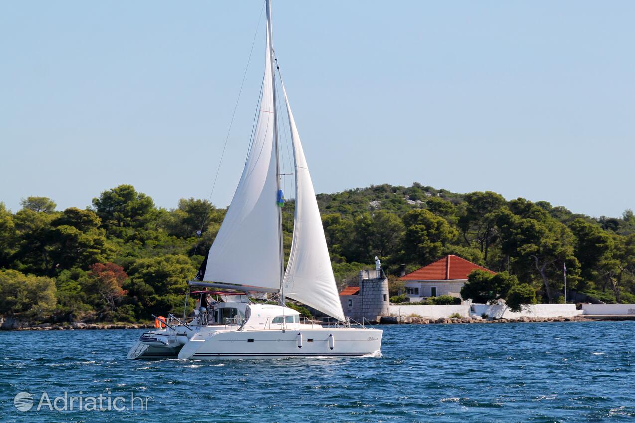 Pašman на острове Pašman (Sjeverna Dalmacija)