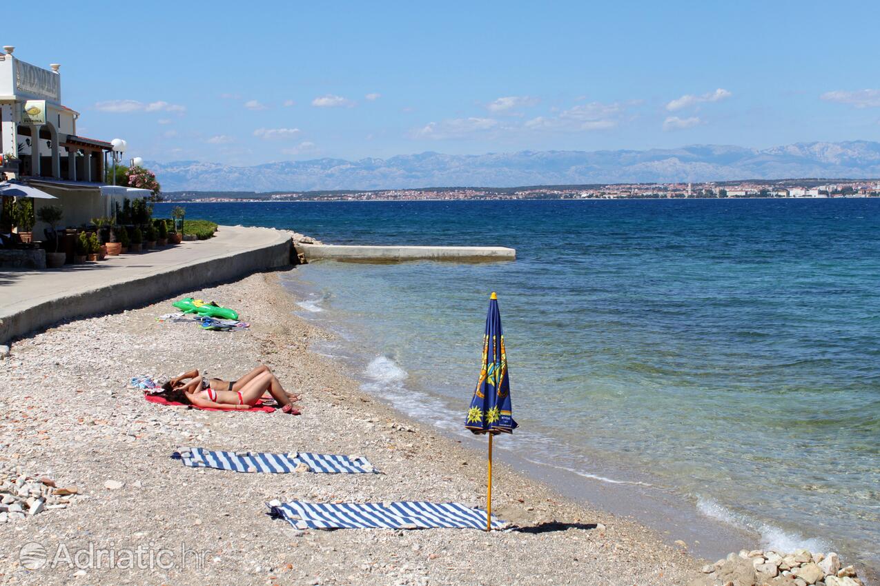 Nearby beaches - Apartments with a parking space Kali, Ugljan
