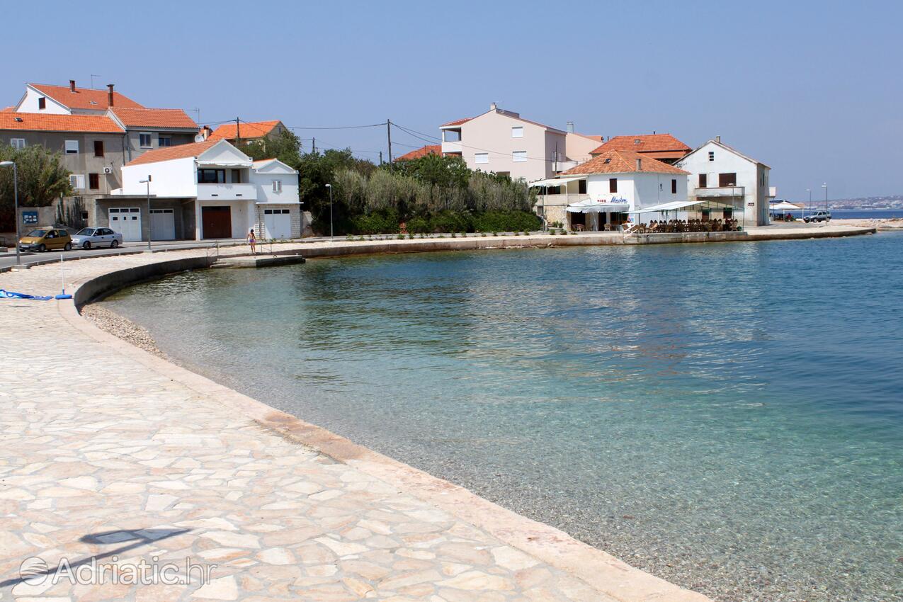 Nearby beaches - Apartments with a parking space Kali, Ugljan