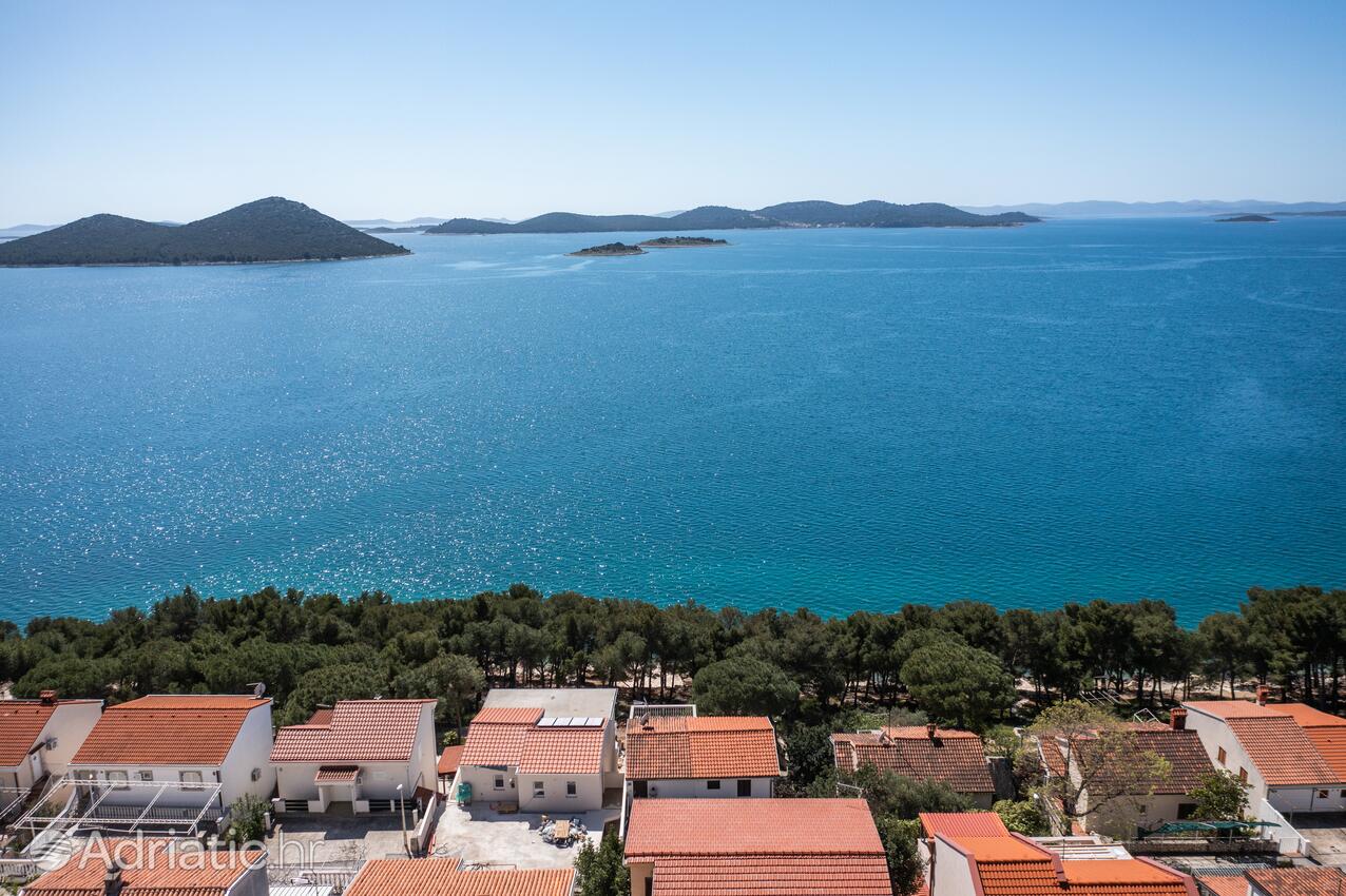Drage na riwierze Biograd (Sjeverna Dalmacija)