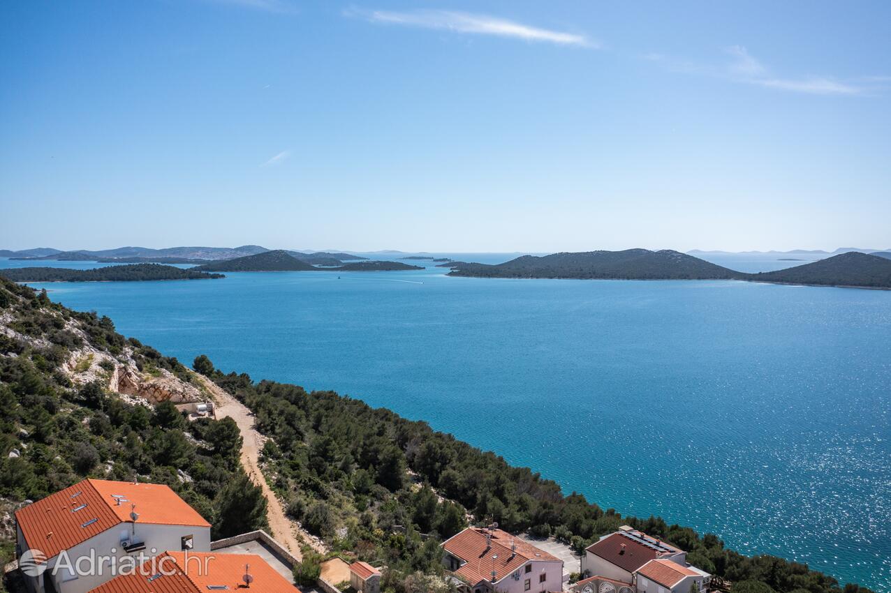 Drage na riwierze Biograd (Sjeverna Dalmacija)
