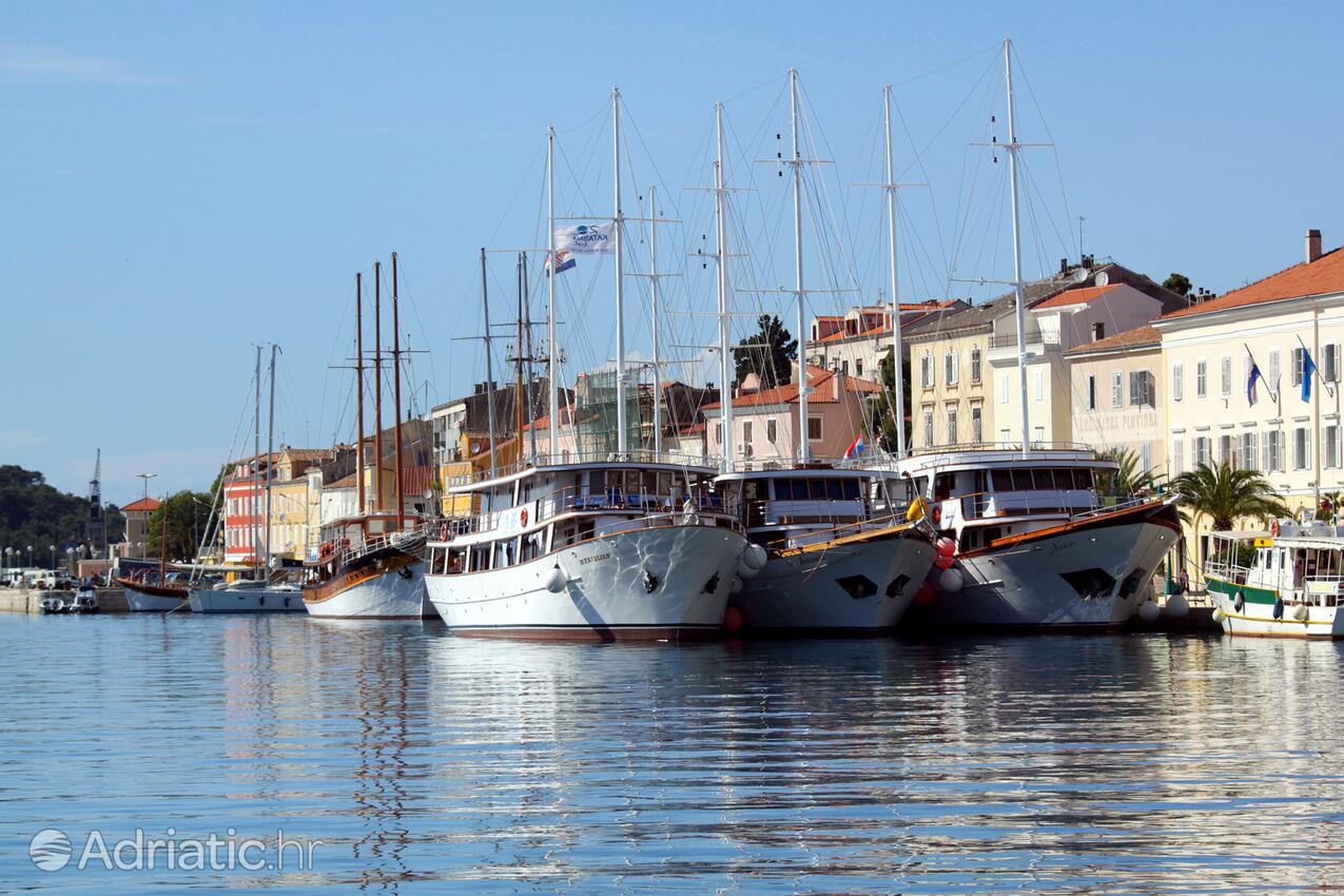 Mali Lošinj pe insula Lošinj (Kvarner)