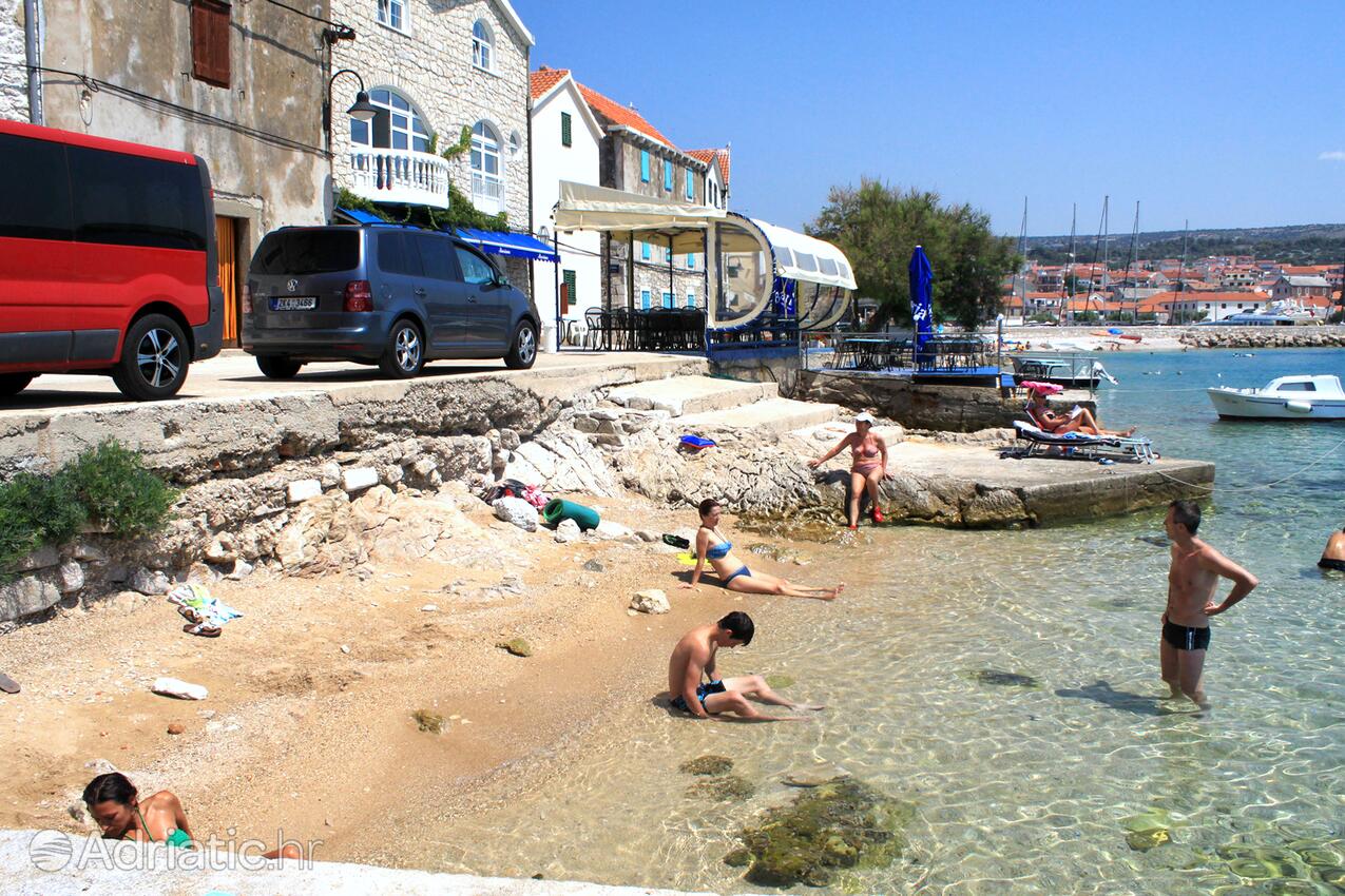 Plaże w pobliżu - Apartamenty i pokoje nad morzem Primosten