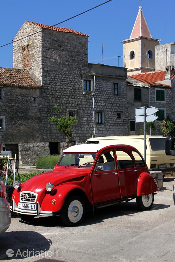 Pirovac riviéra Šibenik (Sjeverna Dalmacija)