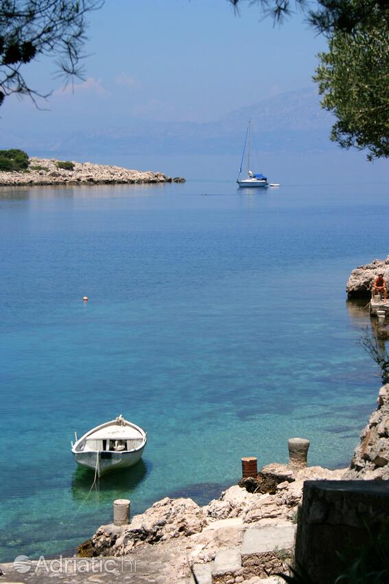 Zaraće (Gdinj) op de route Hvar (Srednja Dalmacija)