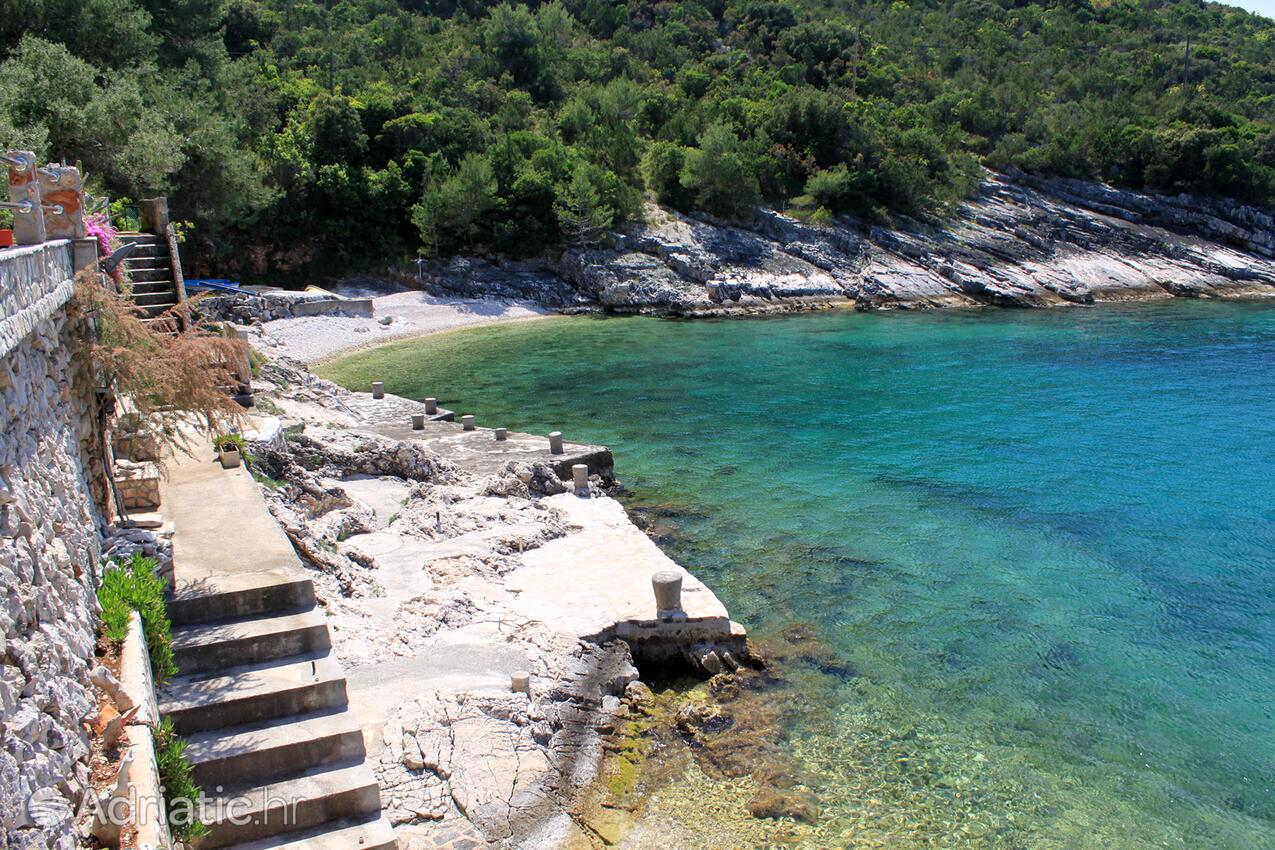 Zaraće (Gdinj) op de route Hvar (Srednja Dalmacija)