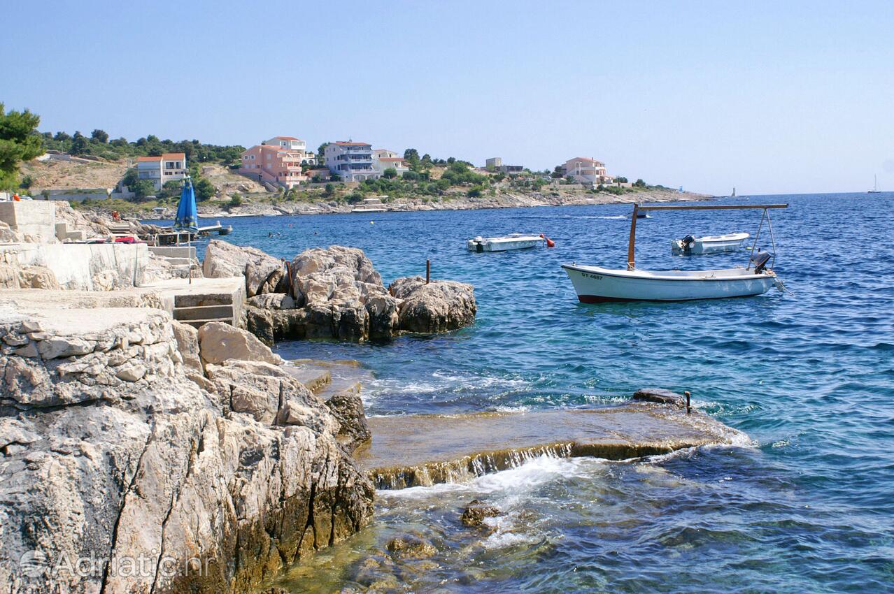 Nearby beaches - Apartments by the sea Ražanj, Rogoznica