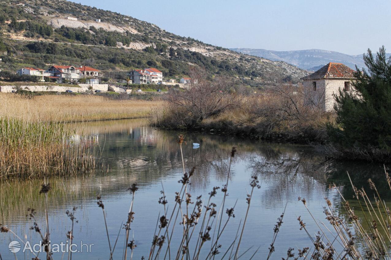 Trogir na riviére Trogir (Srednja Dalmacija)