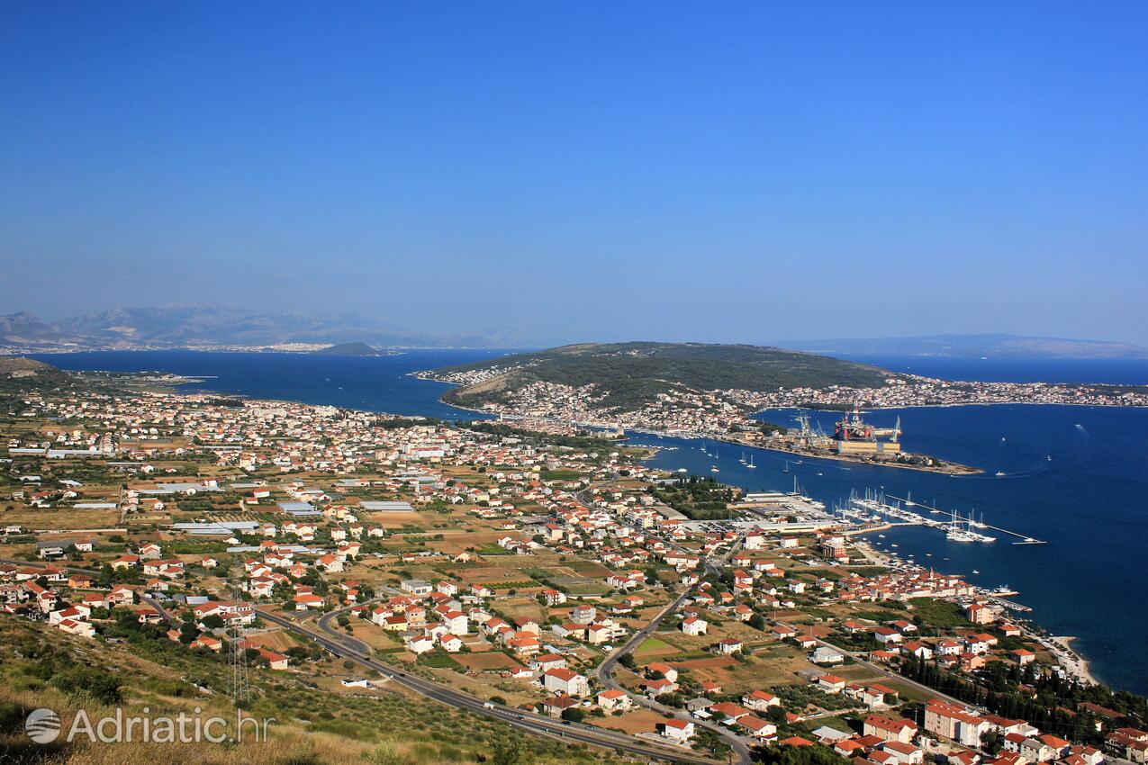 Trogir na riviére Trogir (Srednja Dalmacija)