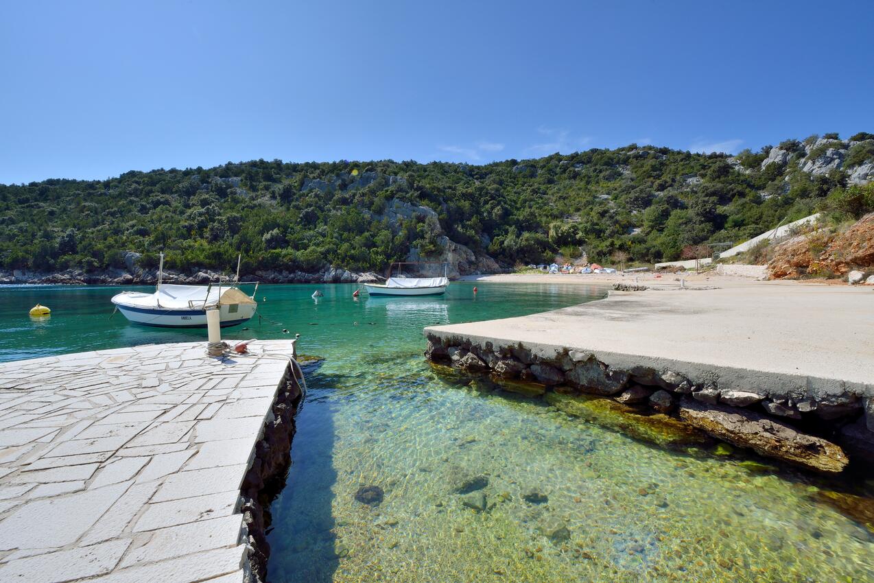 Ljubljeva pe riviera Trogir (Srednja Dalmacija)