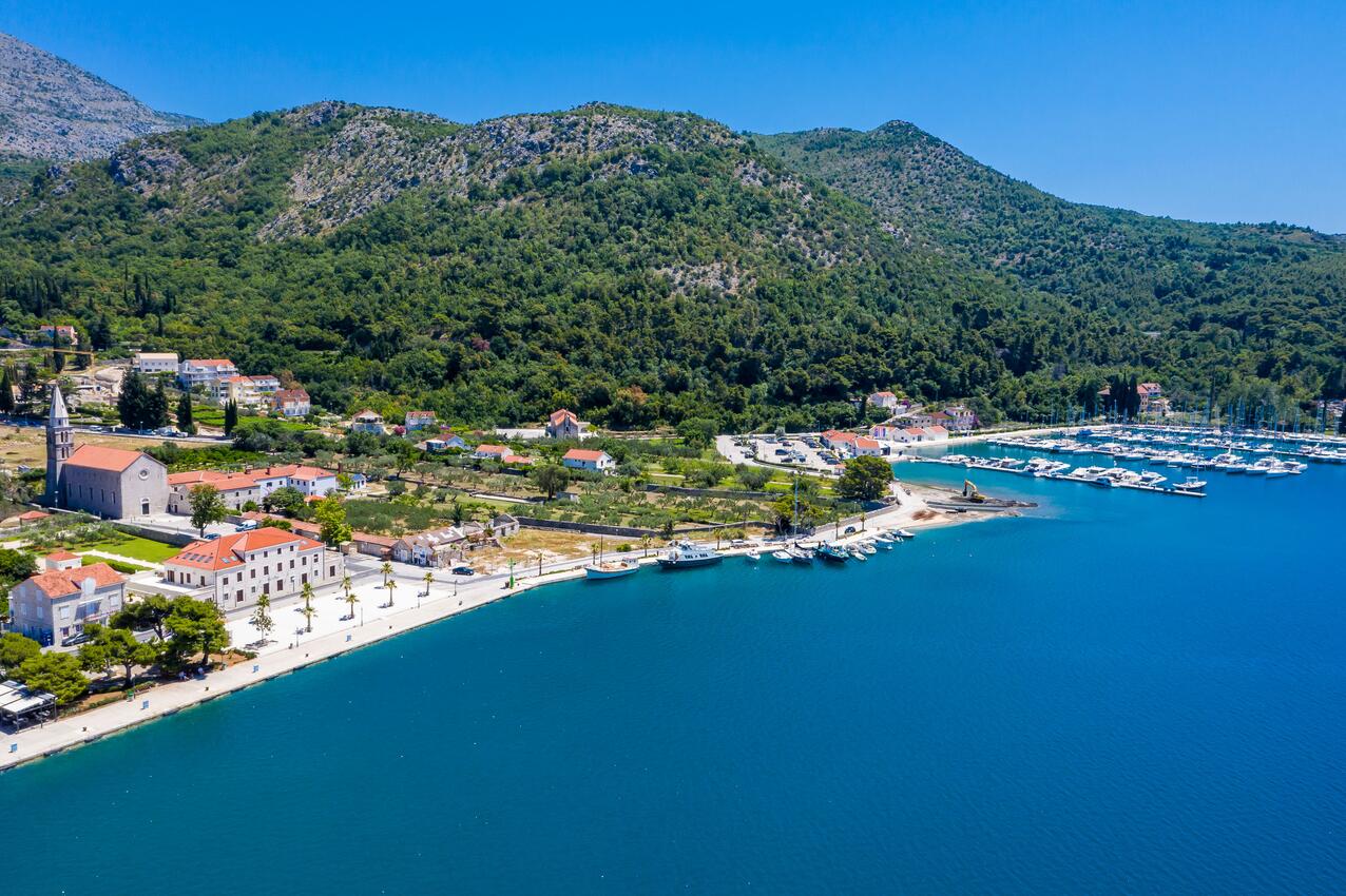 Slano en la riviera Dubrovnik (Južna Dalmacija)
