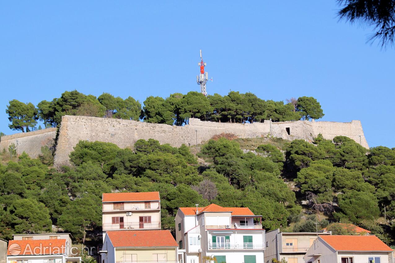 Šibenik na riviére Šibenik (Sjeverna Dalmacija)