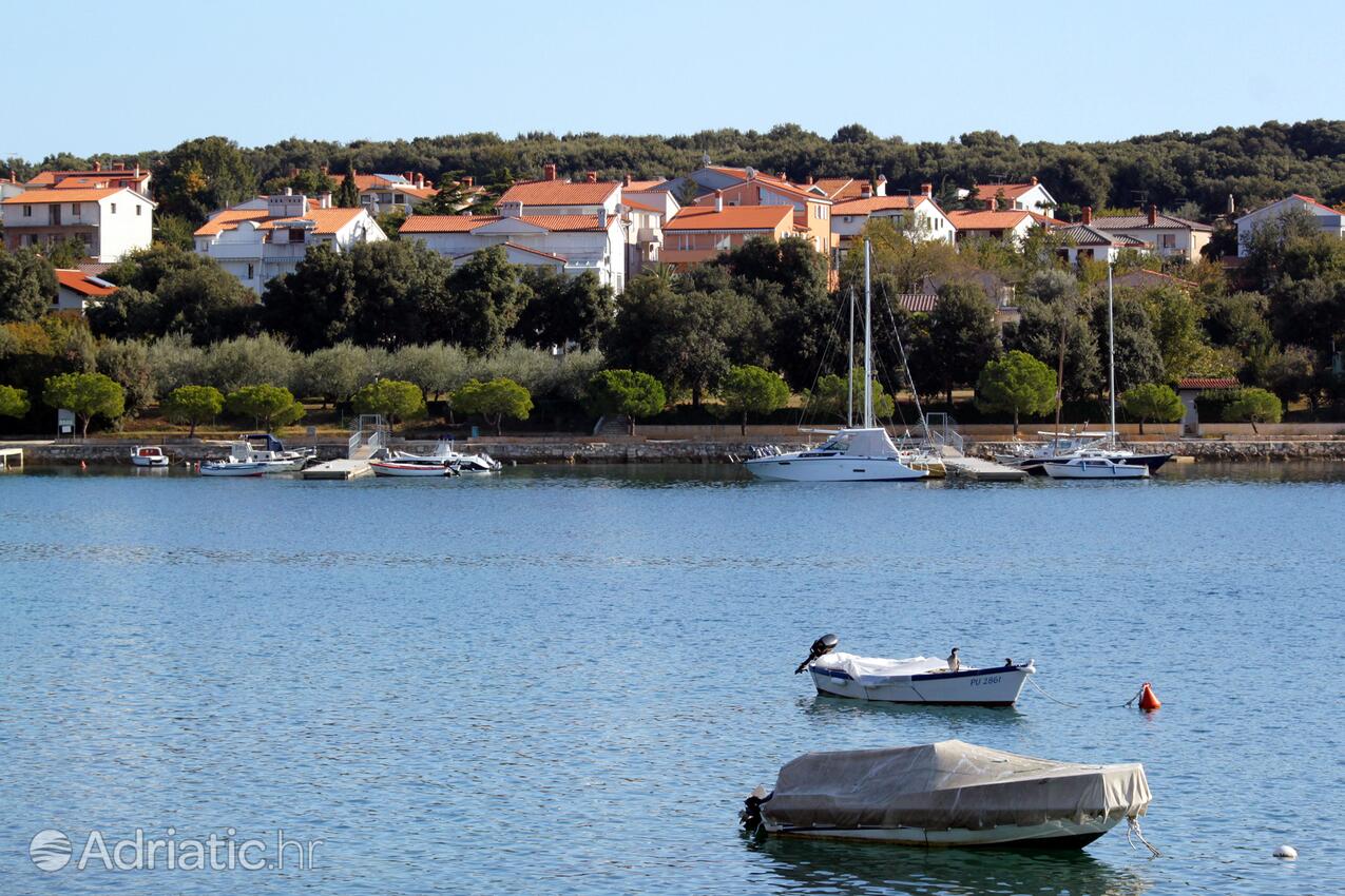 Pješčana Uvala sulla riviera Pula (Istra)