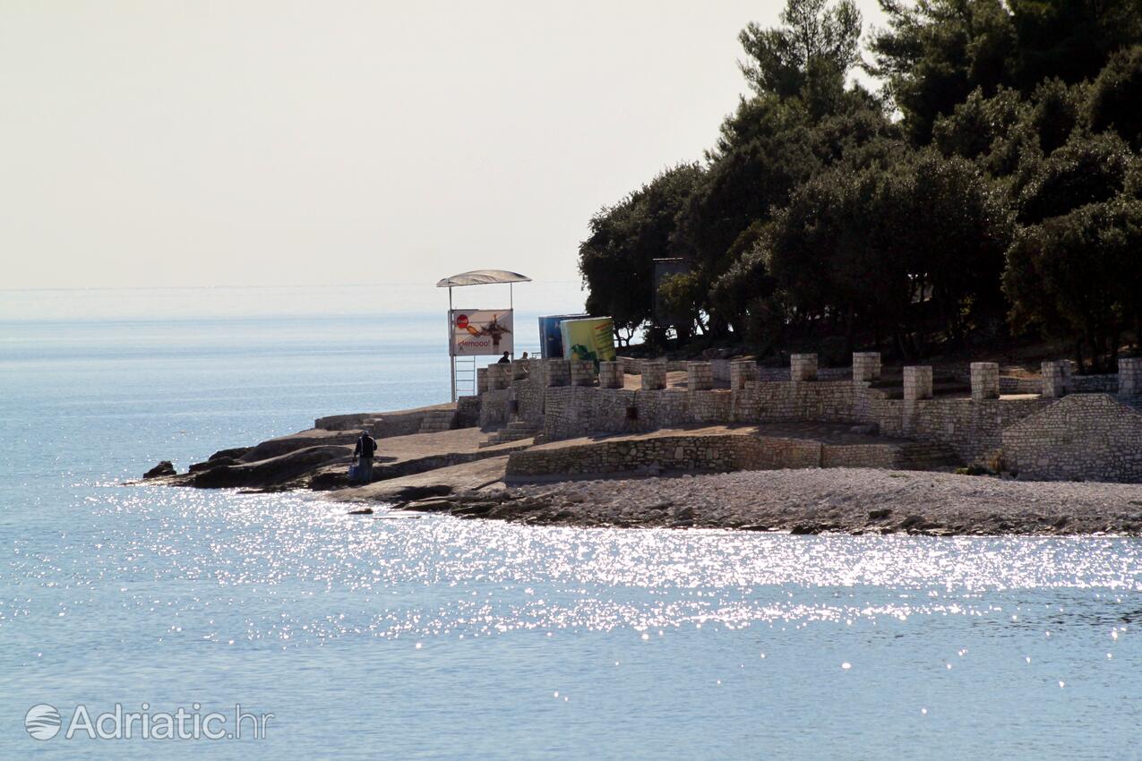 Nearby beaches - Apartments with a parking space Pješčana Uvala, Pula
