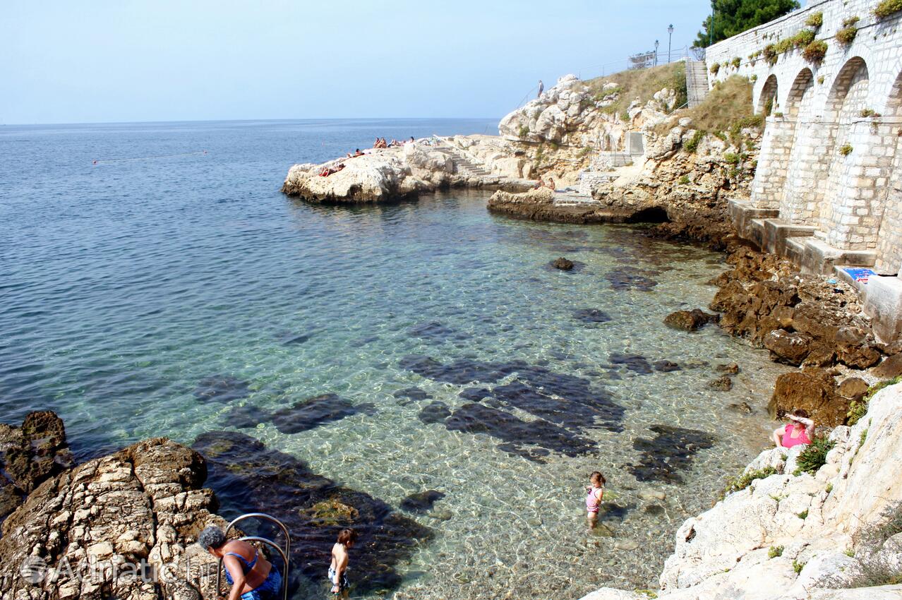 Nearby beaches - Apartments with WiFi Rovinj