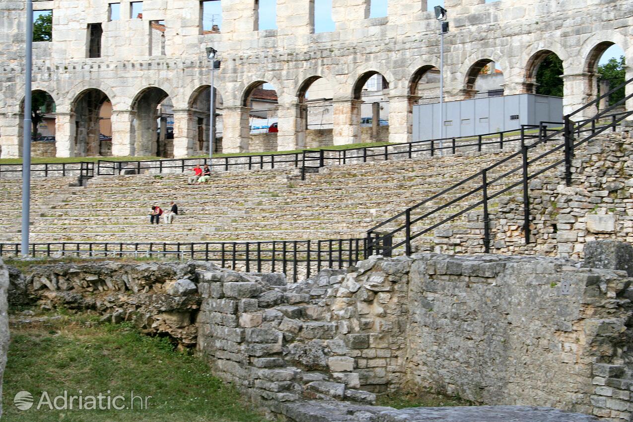 Pula na rivieri Pula (Istra)