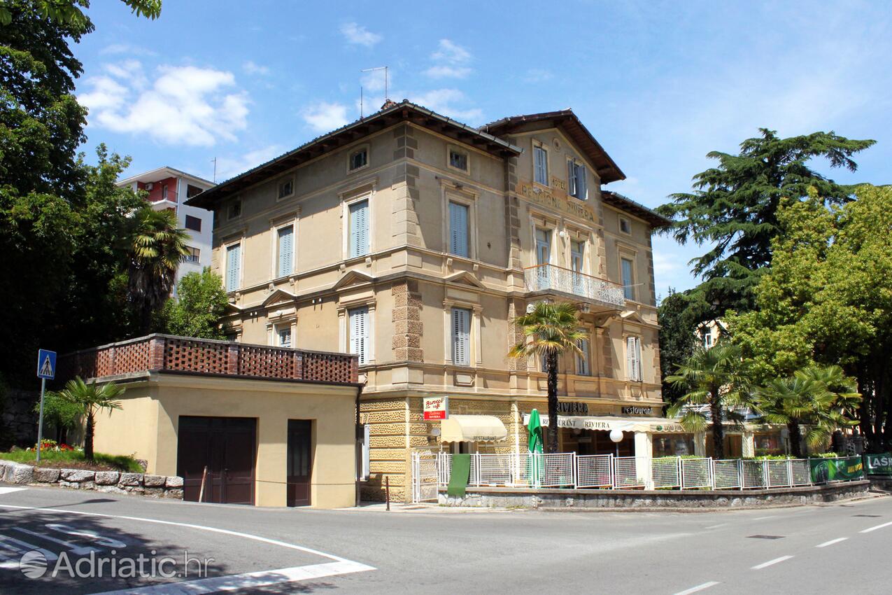 Lovran - Apartments with a parking space Lovran, Opatija