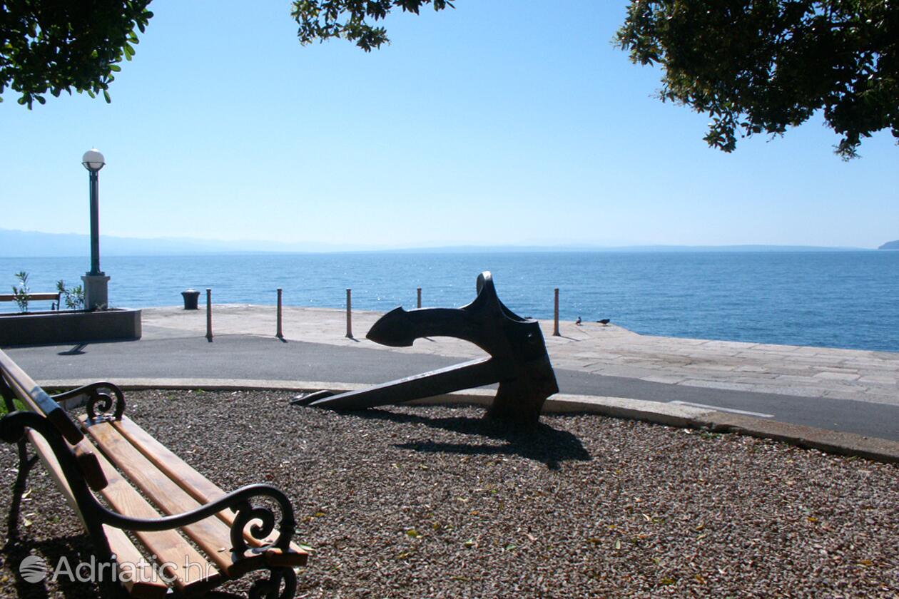 Lovran - Apartments with a parking space Lovran, Opatija