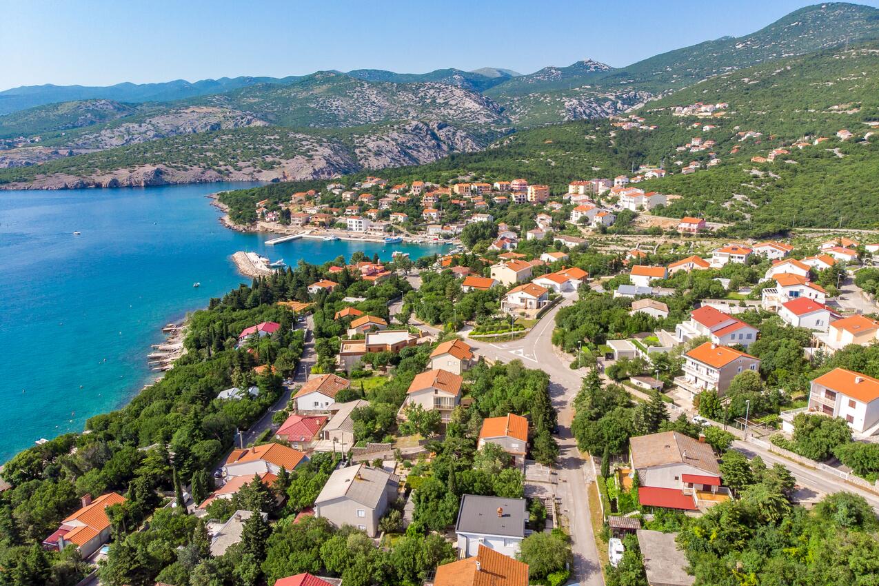 Klenovica sulla riviera Novi Vinodolski (Kvarner)