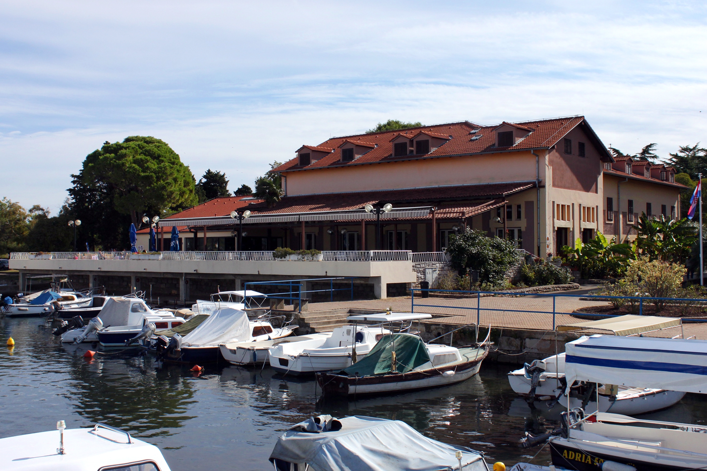 Where to stay in Valbandon