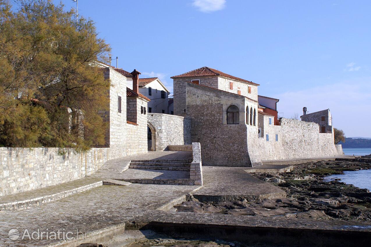 Novigrad - Appartamenti accanto al mare Novigrad