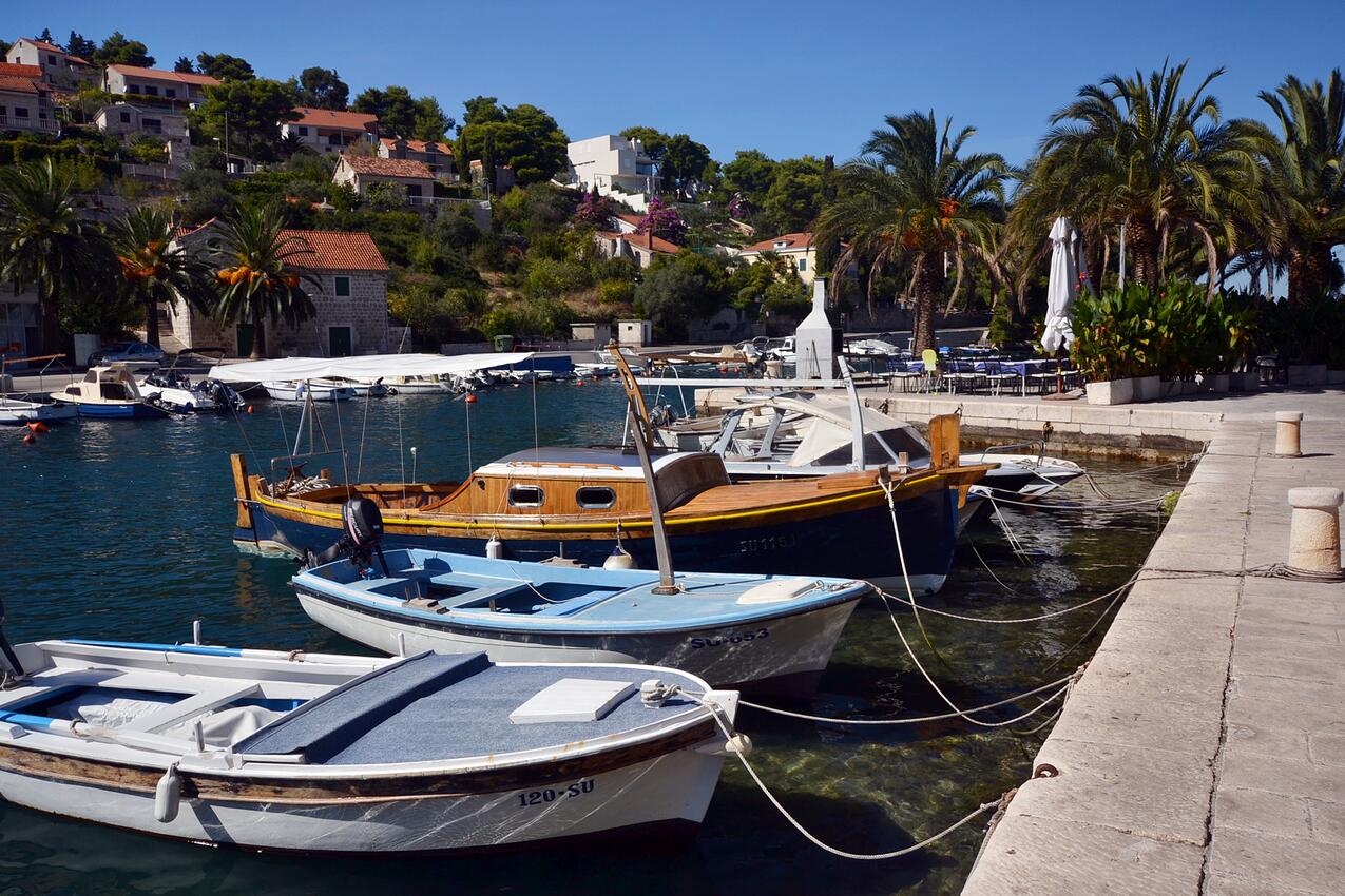 Splitska pe insula Brač (Srednja Dalmacija)