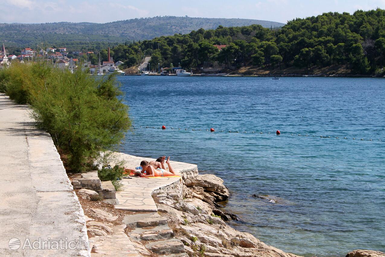 Nearby beaches - Apartments by the sea Cove Osibova, Brač