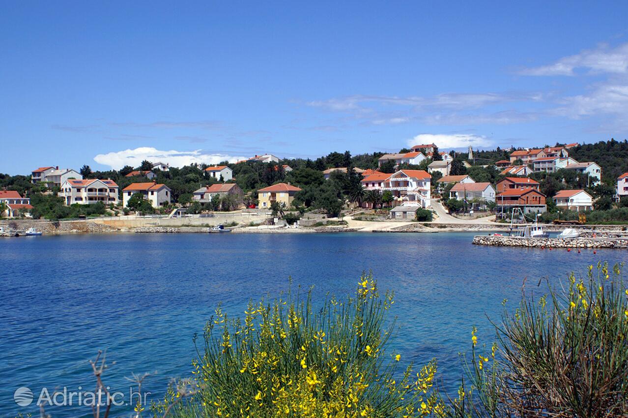 Jakišnica on the island Pag (Kvarner)