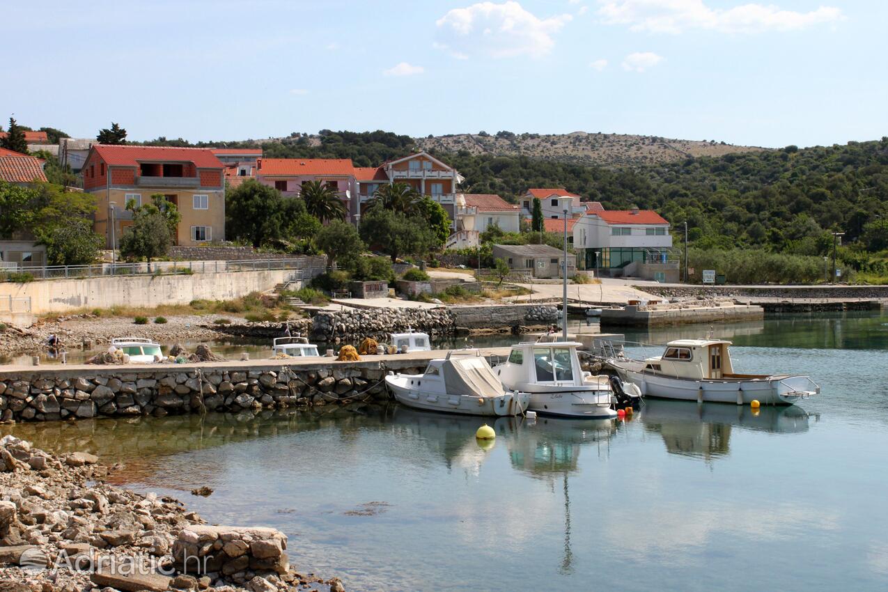 Jakišnica auf der Insel  Pag (Kvarner)