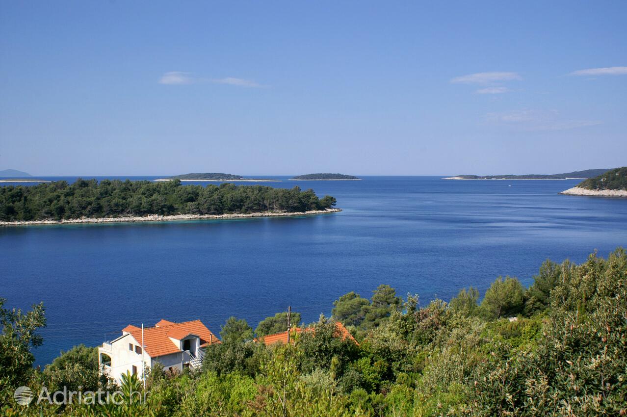 Karbuni på otoku Korčula (Južna Dalmacija)