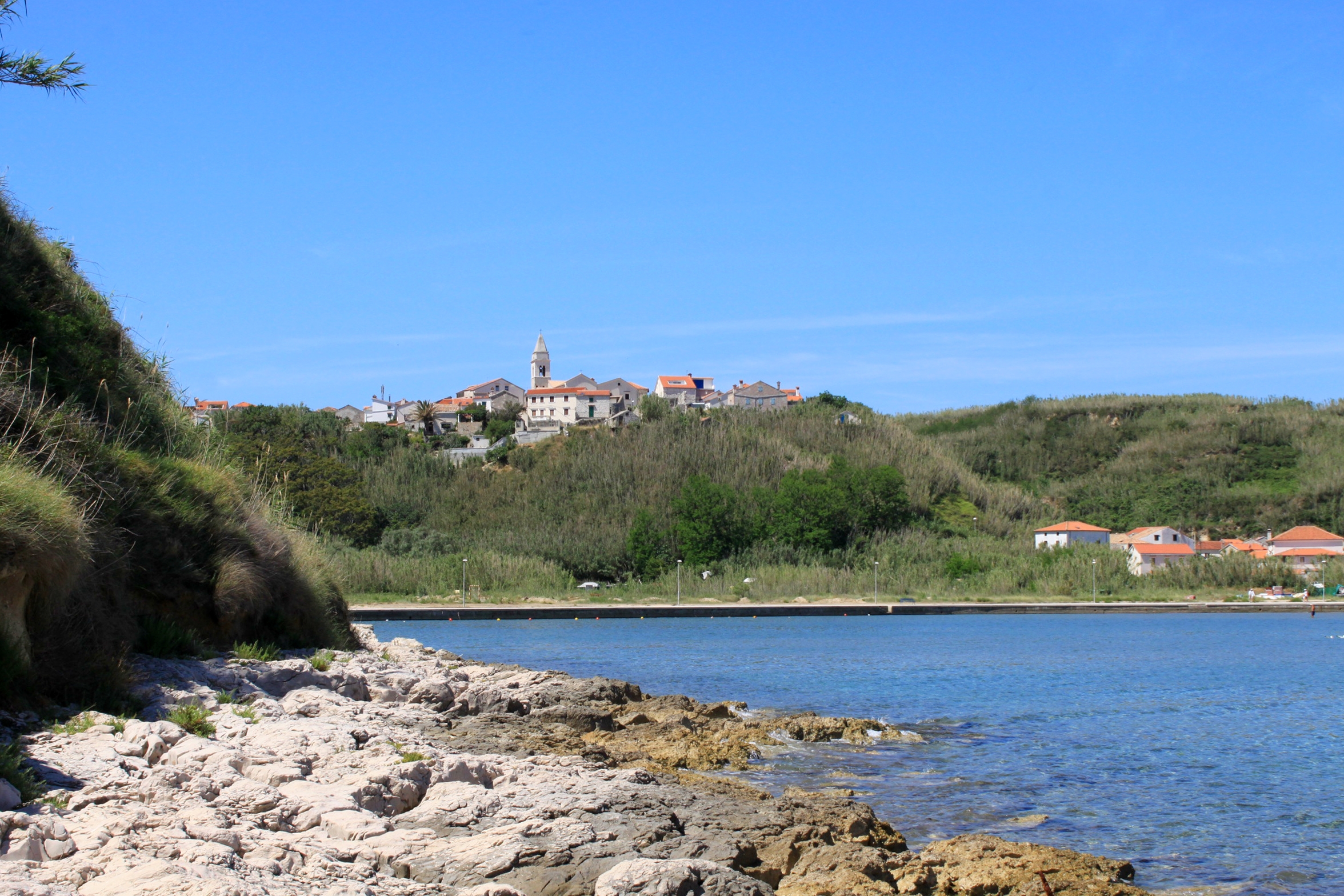 Hol érdemes megszállni itt: Susak