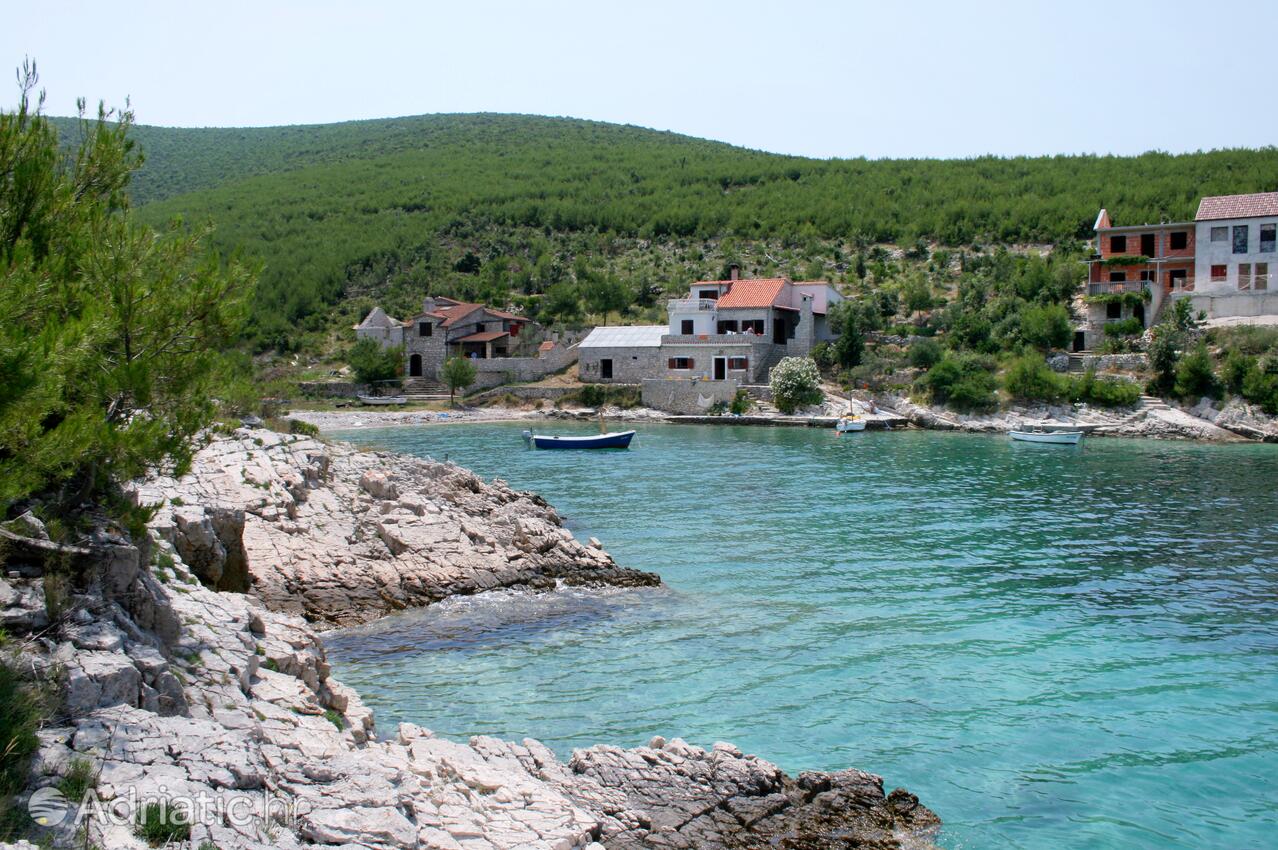 Jagodna (Brusje) na wyspie Hvar (Srednja Dalmacija)