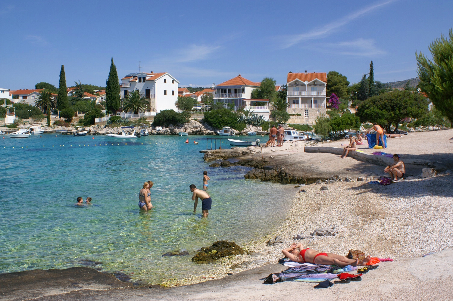 Where to stay near Bay Drmac