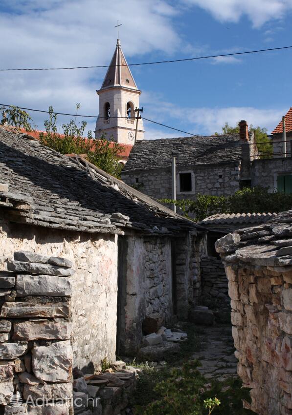 Gornje selo on the island Šolta (Srednja Dalmacija)