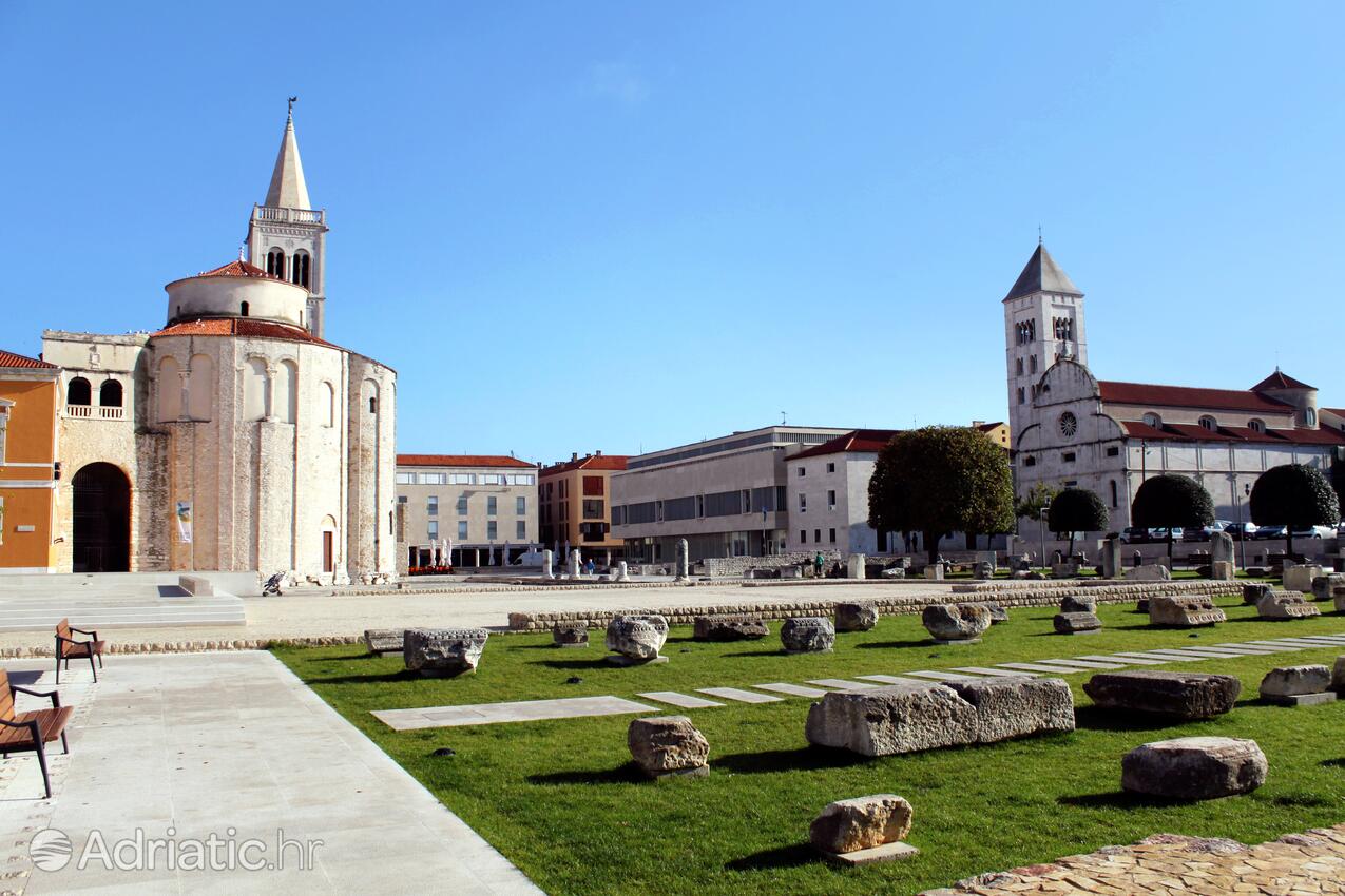 Zadar na riviére Zadar (Sjeverna Dalmacija)