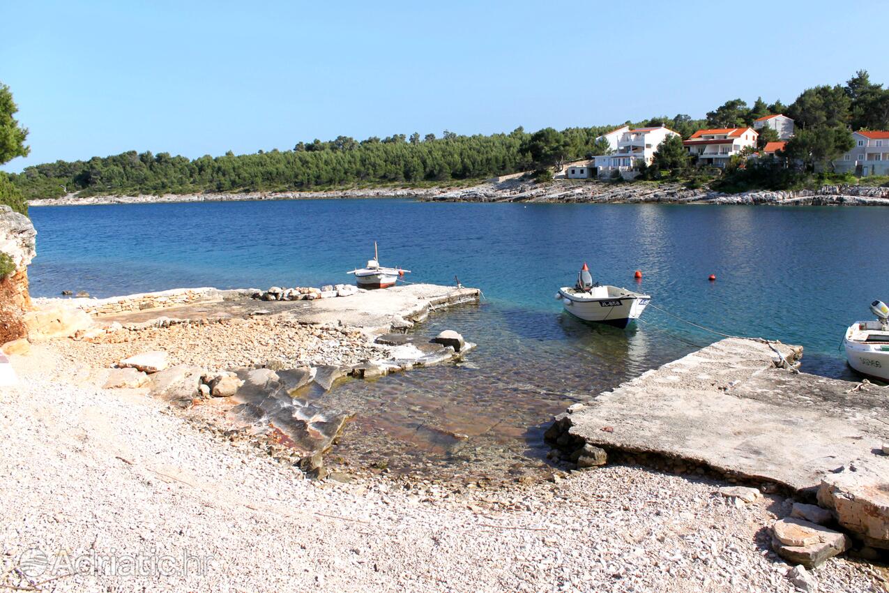 Nearby beaches - Apartments with a parking space Mudri Dolac, Hvar