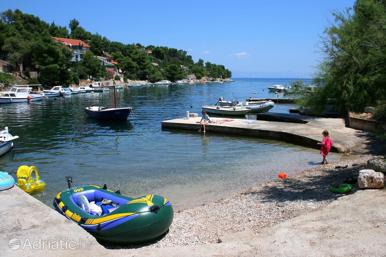 Nearby beaches - Apartments with a parking space Mudri Dolac, Hvar