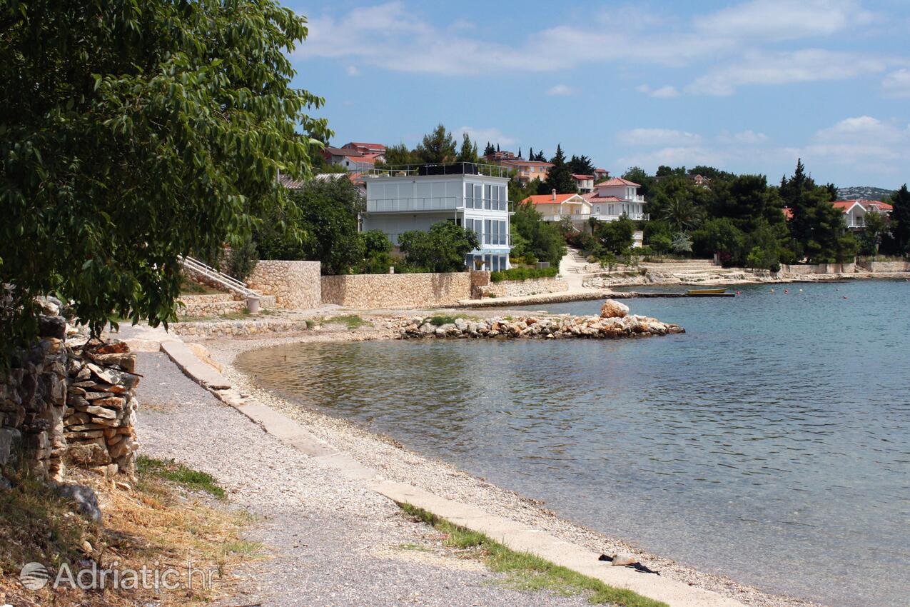 Strände in der Nähe - Ferienwohnungen am Meer Maslenica, Novigrad
