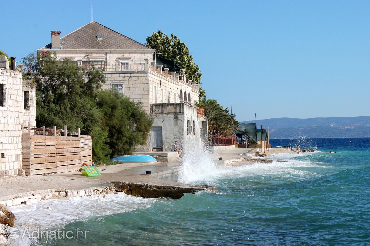 Mali Rat in riviera Omiš (Srednja Dalmacija)