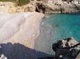 Peruški, strandok a közelben - Marčana riviéra.