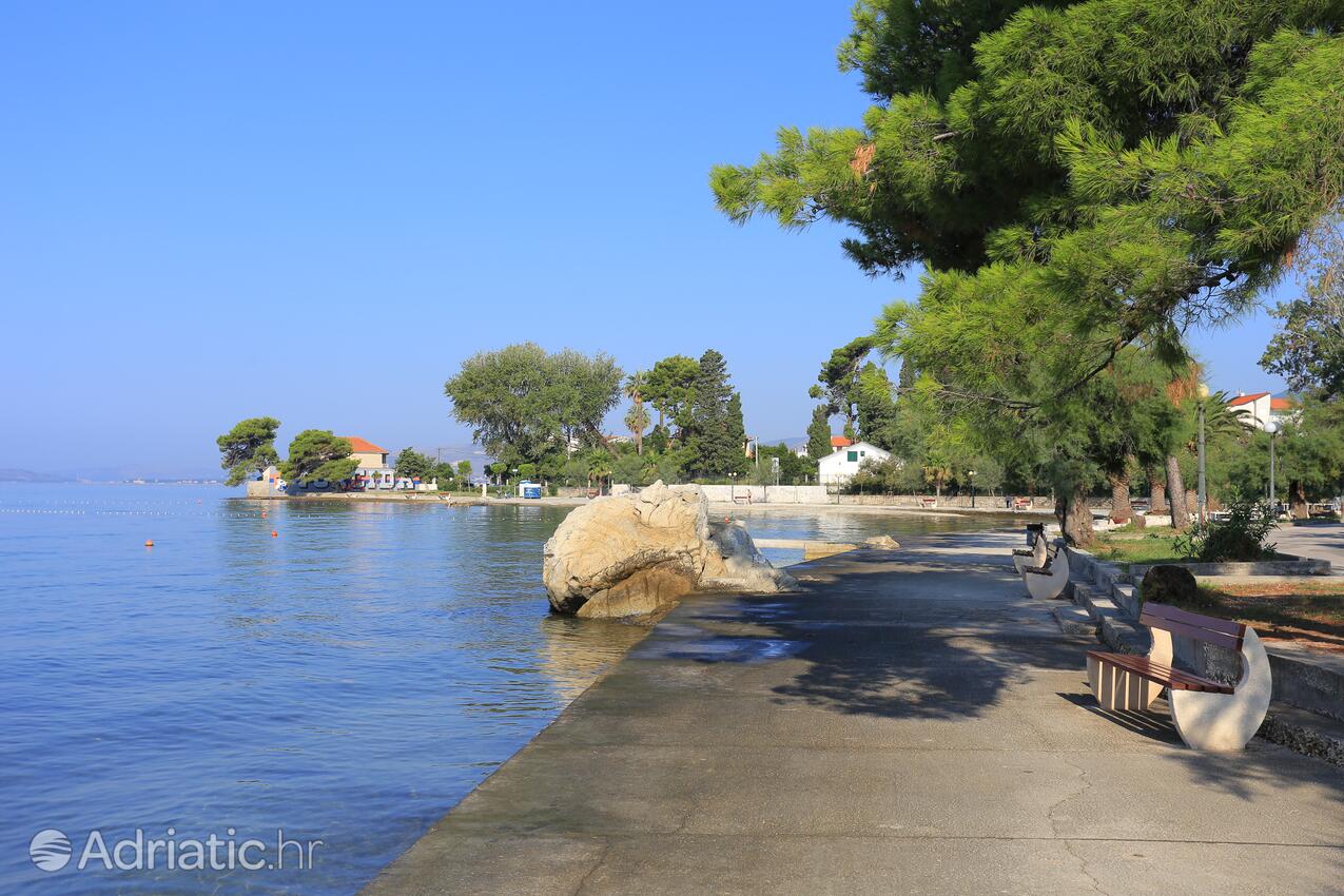 Kaštel Gomilica на Рив'єрі Kaštela (Srednja Dalmacija)