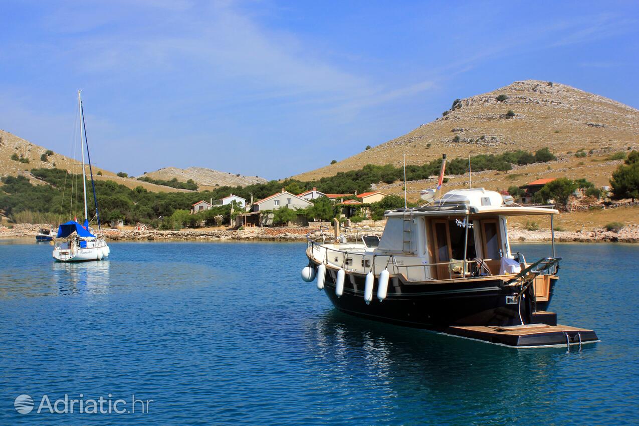 Statival op de route Kornati (Sjeverna Dalmacija)