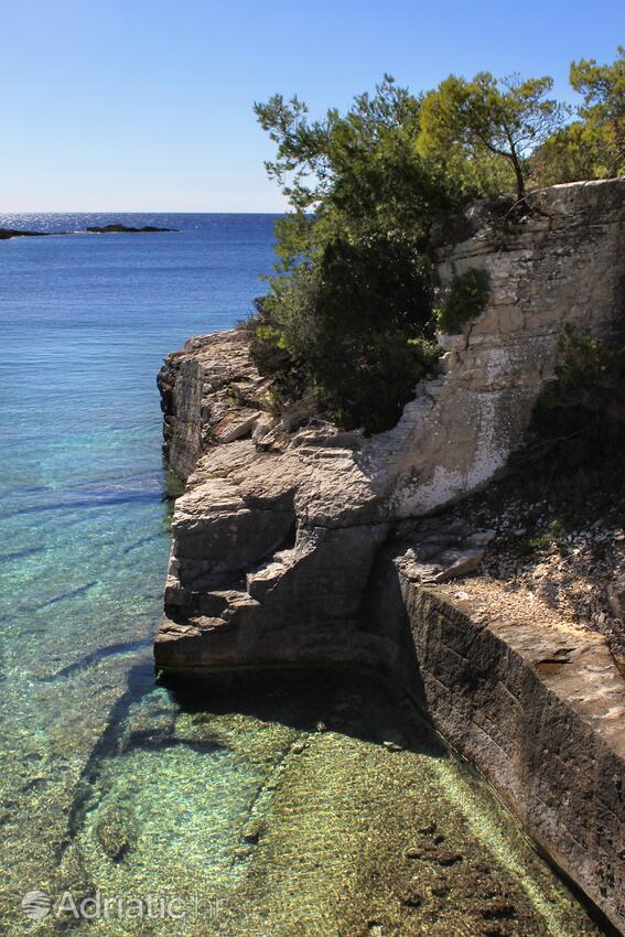 Velika Travna auf der Insel  Vis (Srednja Dalmacija)