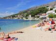 Stranden in de buurt Suhi Potok, stranden in de omgeving - riviera Omiš.