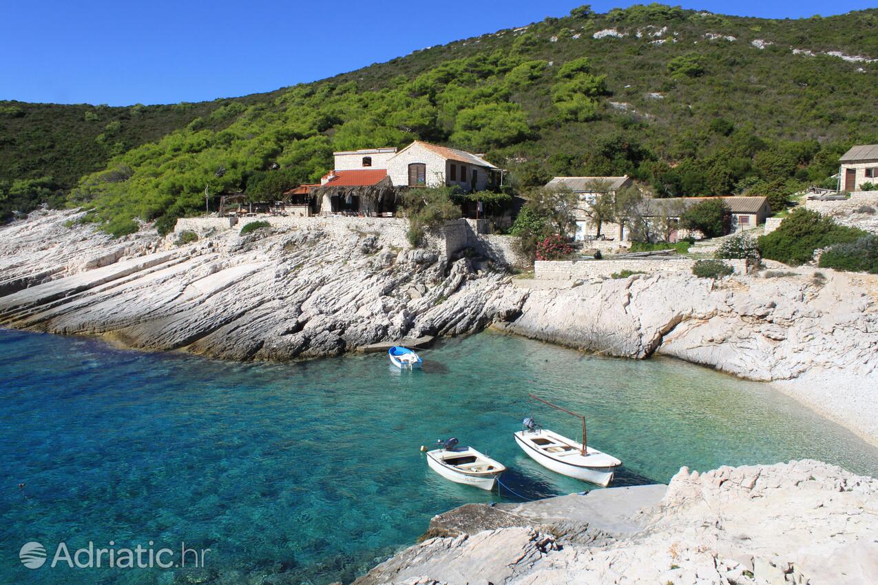 Mala Travna sull'isola Vis (Srednja Dalmacija)