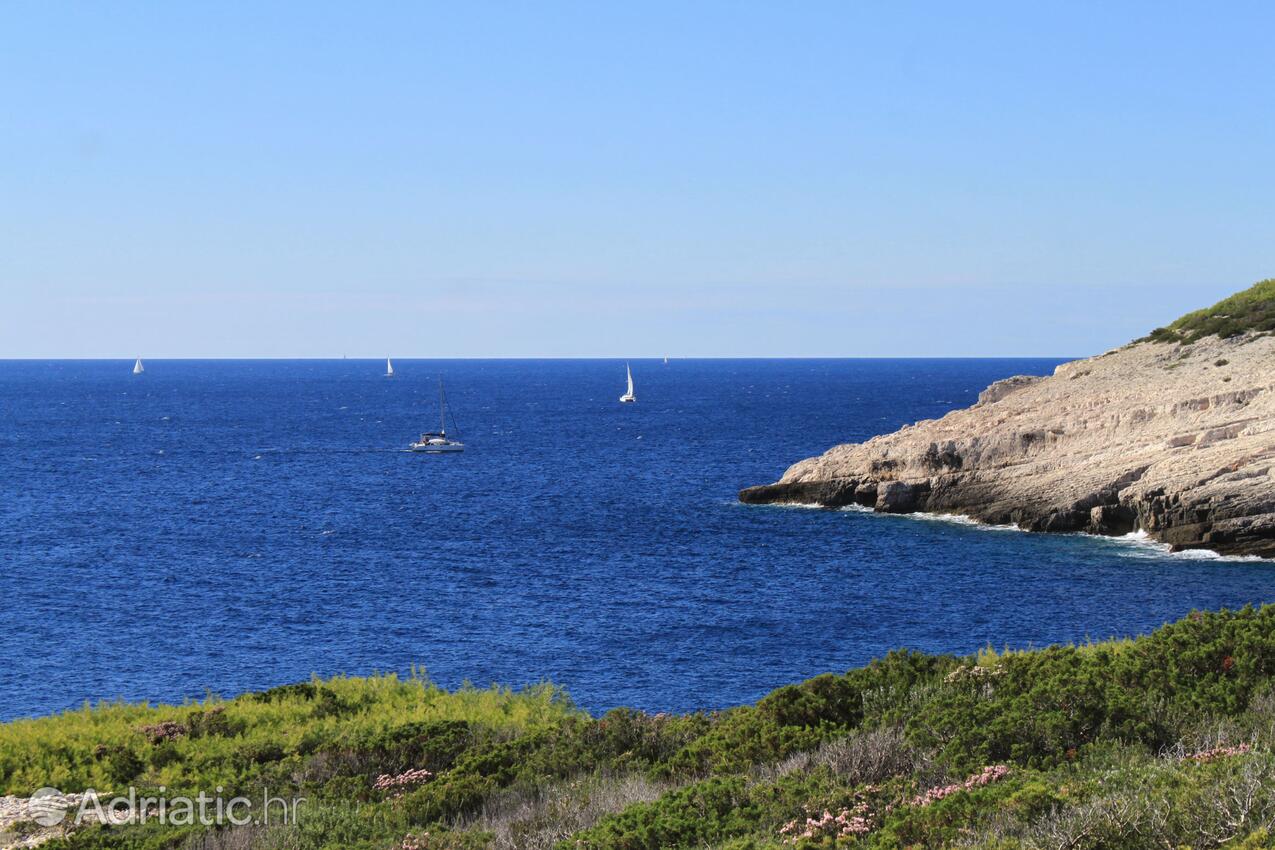 Mala Travna sull'isola Vis (Srednja Dalmacija)