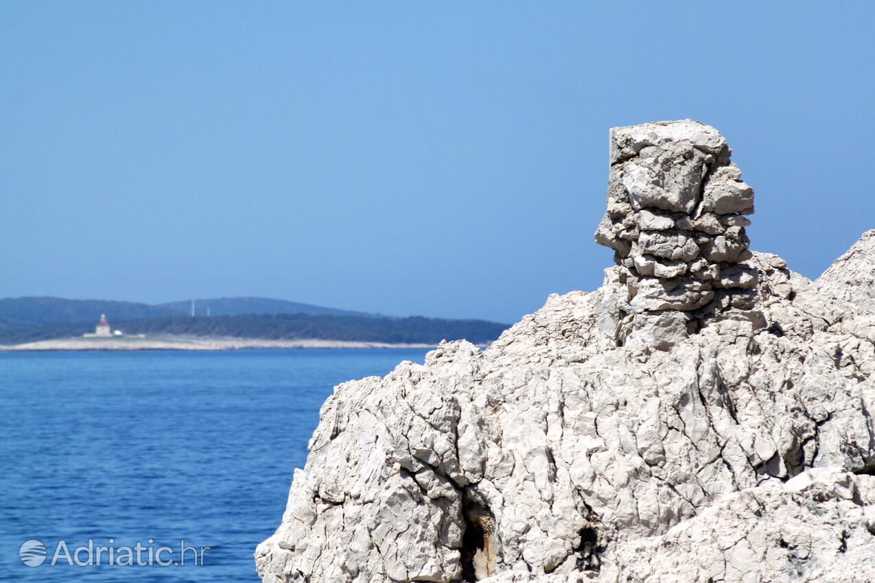 Zaraće (Dubovica) på otoku Hvar (Srednja Dalmacija)