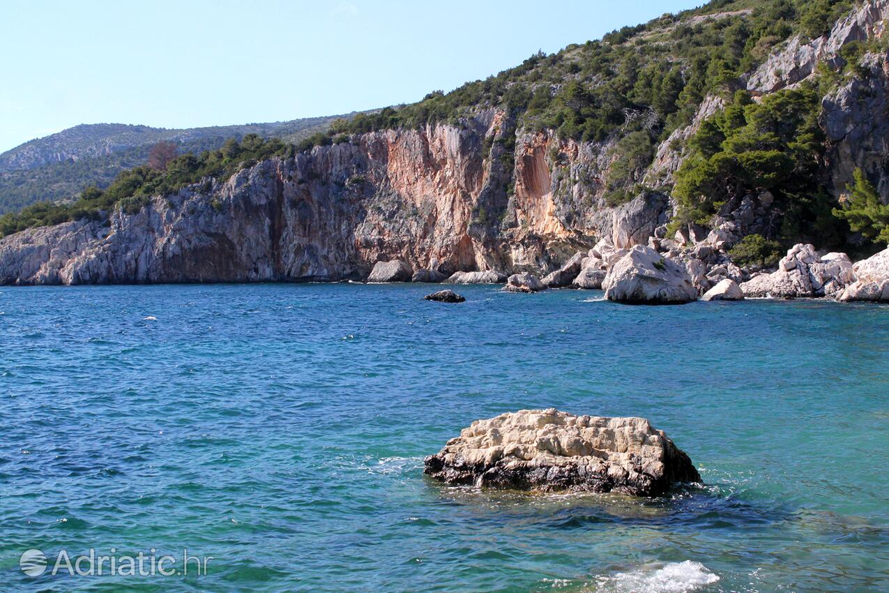 Zaraće (Dubovica) på otoku Hvar (Srednja Dalmacija)