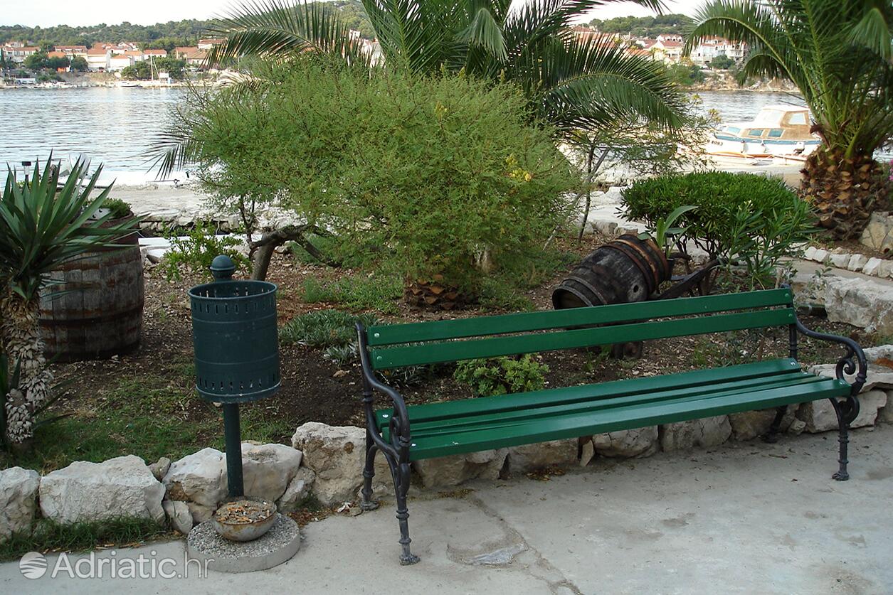 Krapanj na rivieri Šibenik (Sjeverna Dalmacija)