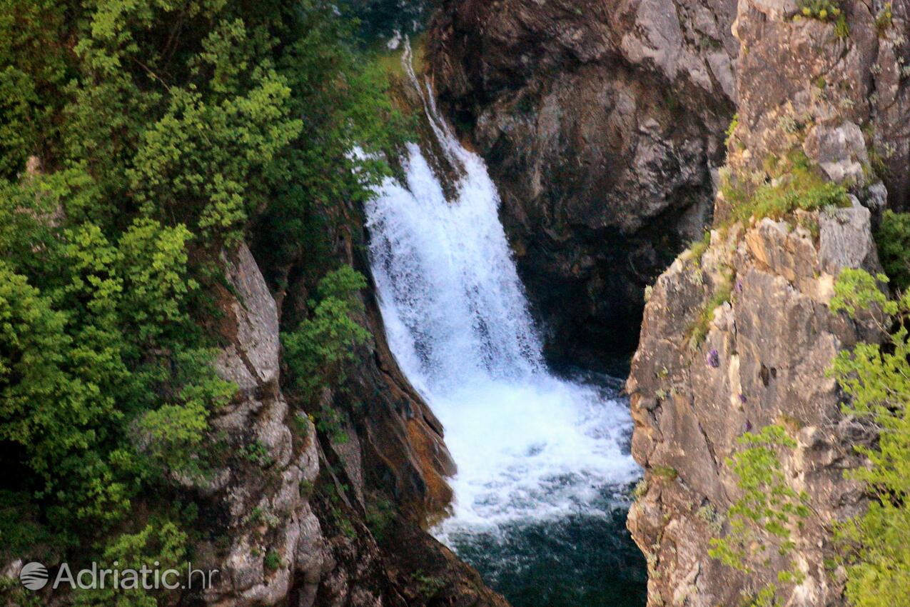 Slime Omiš riviérán (Srednja Dalmacija)